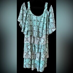 Robbie Bee Aqua and Black Patterned Blouse Size 18W